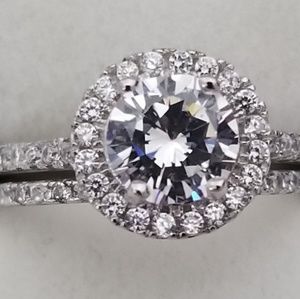 Size 5 (other sizes available)